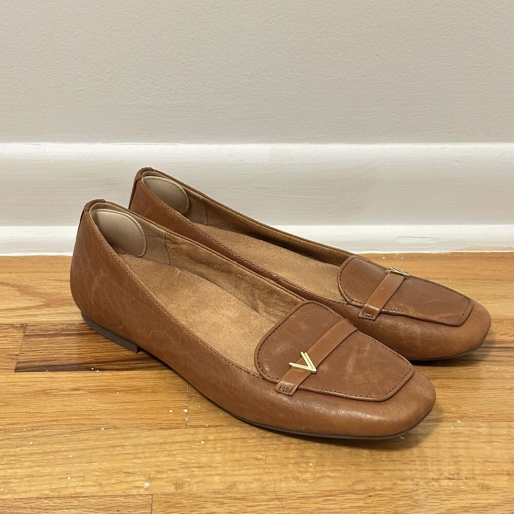 Vionic Tan Leather Loafers with Gold Accent